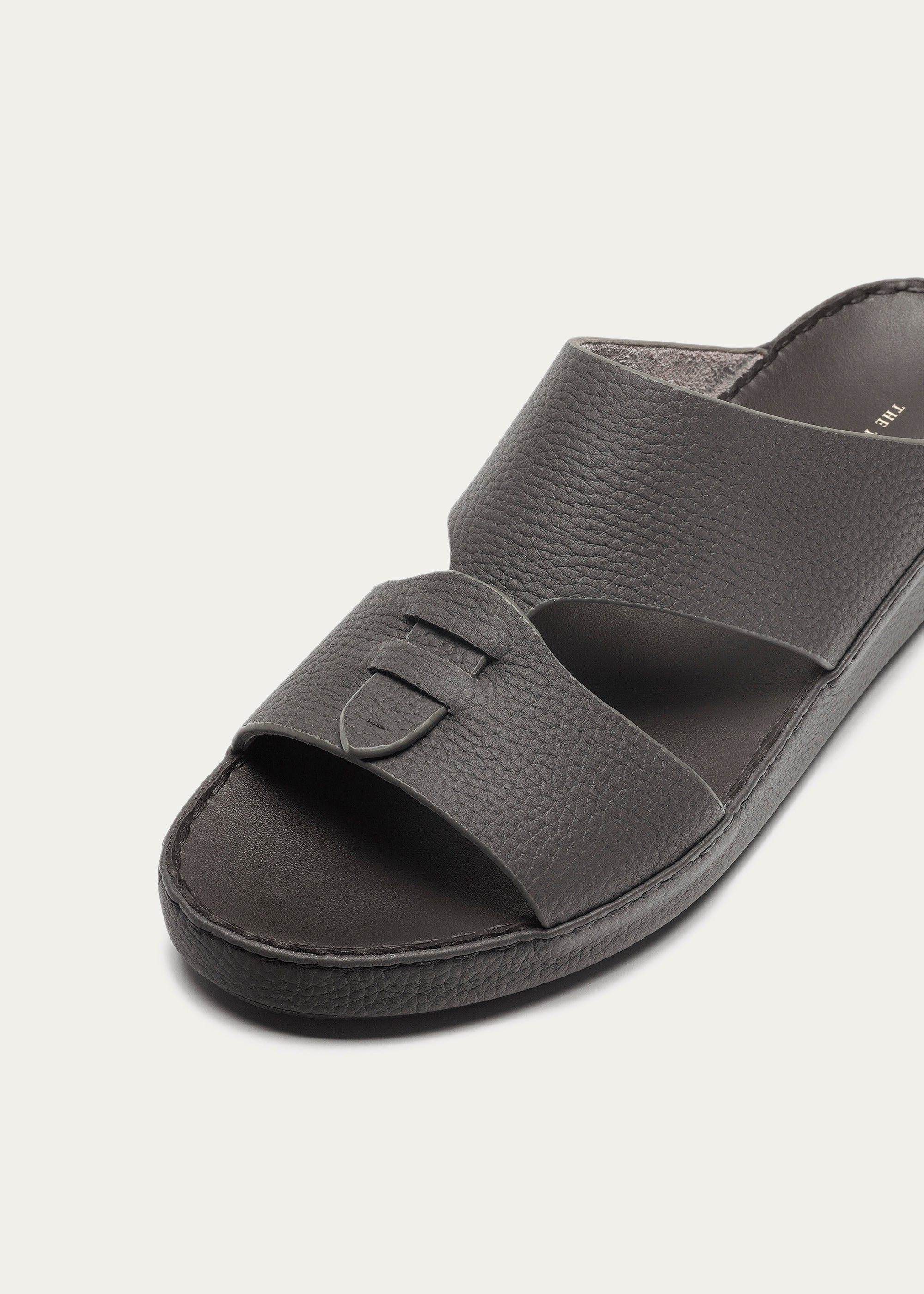 Matte Grain Leather Sandals-Essence Series-Oud Coffee